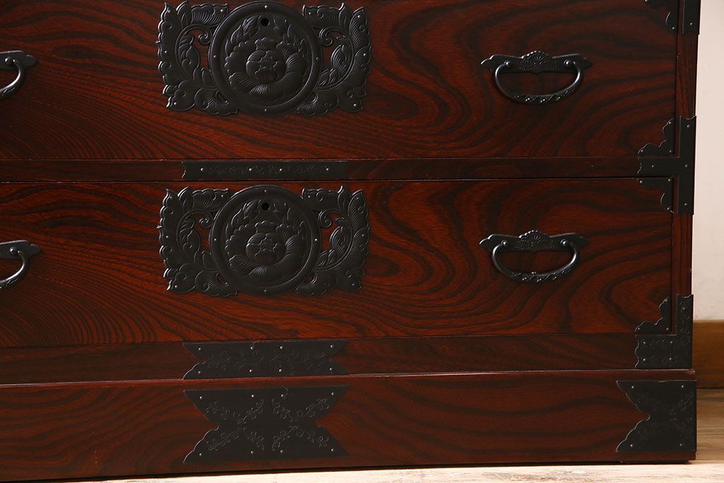 中古　二本松伝統家具　田中家具　民芸箪笥　手造り　二本松欅箪笥