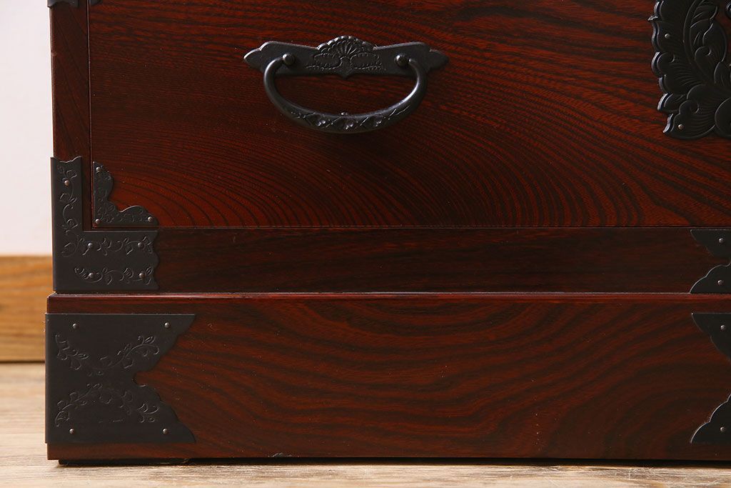 中古　二本松伝統家具　田中家具　民芸箪笥　手造り　二本松欅箪笥