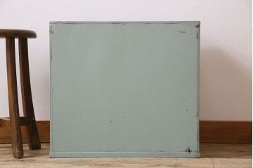 アンティーク家具　アンティークペイント　パタパタ収納棚付き!小ぶりな収納棚
