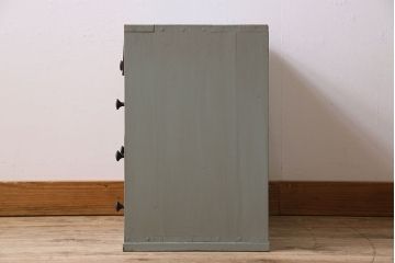 アンティーク家具　アンティークペイント　パタパタ収納棚付き!小ぶりな収納棚