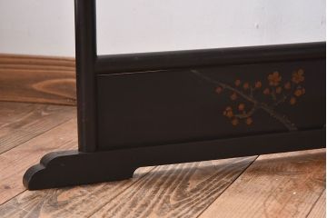 アンティーク雑貨　和製アンティーク　梅と月の絵柄が美しい屏風衣桁