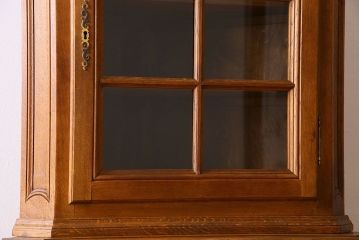 ヴィンテージ家具　フランスビンテージ　オーク材　おしゃれなコーナーキャビネット