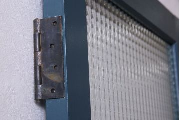 アンティーク　チェッカーガラス入り!昭和レトロなペイントドア(扉)