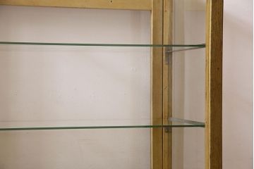 レトロ家具　脚付き!木のぬくもりが味わい深いレトロなガラスケース(ショーケース)