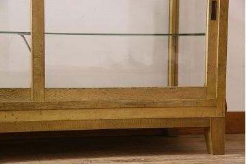 レトロ家具　脚付き!木のぬくもりが味わい深いレトロなガラスケース(ショーケース)