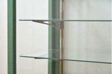 レトロ家具　昭和レトロ　脚付き　おしゃれなアンティークペイントのガラスケース(ショーケース)