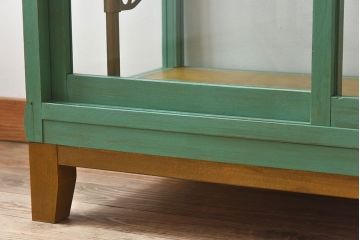 レトロ家具　昭和レトロ　脚付き　おしゃれなアンティークペイントのガラスケース(ショーケース)