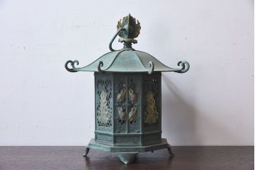 中古　民芸家具　趣のあるデザインの灯籠照明(外灯・デスクスタンド)