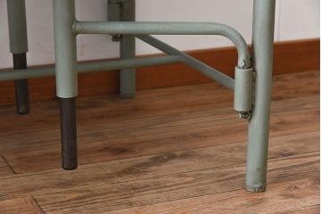 ラフジュ工房オリジナル　6脚格納スツール付きの作業台(テーブル・机)