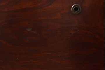 アンティーク家具　和製アンティーク　前面欅材　檜材天板　鉄脚付き時代箪笥ローボード