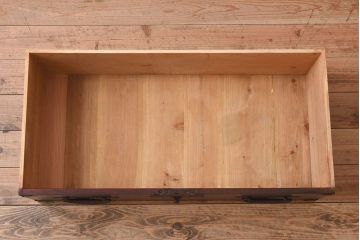 アンティーク家具　檜材天板　鉄脚付き時代箪笥ローボード　和製アンティーク(1)