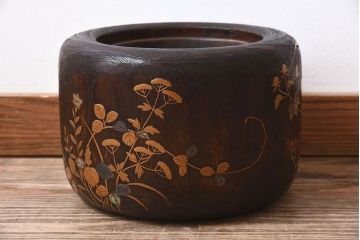 アンティーク雑貨　古民具・骨董　大正〜昭和初期　刳り貫き　古い・蒔絵桐火鉢(1)