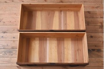 アンティーク家具　檜材天板　鉄脚付き時代箪笥ローボード　和製アンティーク(2)