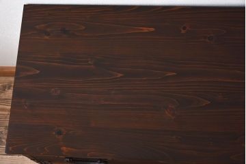 アンティーク家具　檜材天板　鉄脚付き時代箪笥ローボード　和製アンティーク(2)