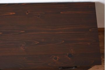 アンティーク家具　檜材天板　鉄脚付き時代箪笥ローボード　和製アンティーク(2)