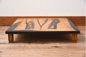 アンティーク雑貨　和製アンティーク　黒柿無垢材!古い杢目が味わい深い小さな花台(飾り台)(2)
