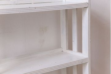 レトロ家具　アンティーク　昭和レトロ　オリジナルペイントのお洒落な本棚