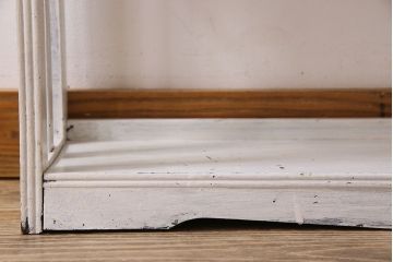 レトロ家具　アンティーク　昭和レトロ　オリジナルペイントのお洒落な本棚