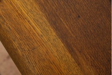 アンティーク家具　イギリスアンティーク　作業台付き!オーク材製のぬくもりあふれる両袖机
