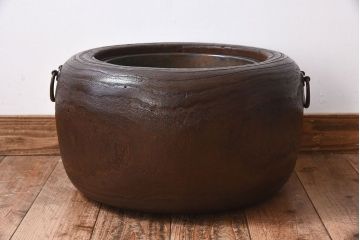 アンティーク雑貨　刳り貫き　古い木の味わいが趣ある和製アンティークの桐火鉢(1)