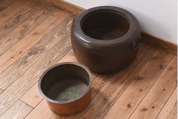 アンティーク雑貨　刳り貫き　古い木の味わいが趣ある和製アンティークの桐火鉢(2)