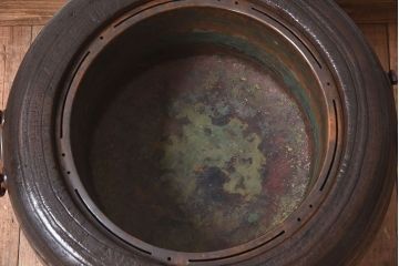 アンティーク雑貨　刳り貫き　古い木の味わいが趣ある和製アンティークの桐火鉢(2)