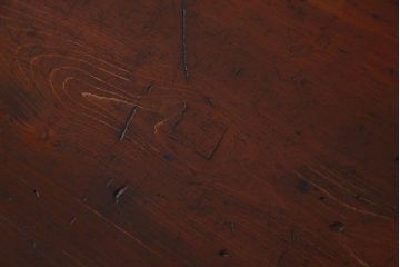 アンティーク家具　明治期　鉄脚付き　観音扉!アンティークの時代箪笥ローボード