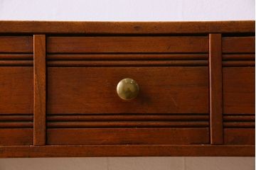 アンティーク家具　イギリスアンティーク　6杯引き出しのおしゃれな壁掛けシェルフ(ウォールラック)