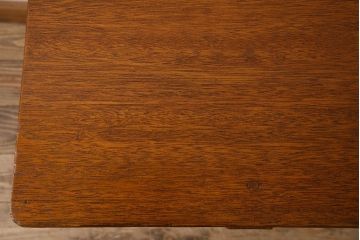 アンティーク家具　和製アンティーク　ラワン材製　天板一枚板のシンプルな鉄脚テーブル(1)