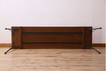 アンティーク家具　和製アンティーク　ラワン材製　天板一枚板のシンプルな鉄脚テーブル(1)