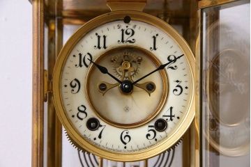 アンティーク雑貨　アンティーク　ANSONIA(アンソニア)　美しい真鍮の4面硝子置時計