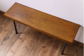 アンティーク家具　天板一枚板　和製アンティークのシンプルな鉄脚ベンチ