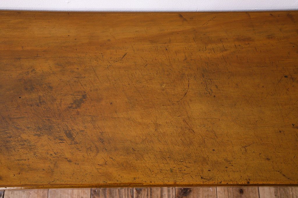 アンティーク家具　天板一枚板　和製アンティークのシンプルな鉄脚ベンチ