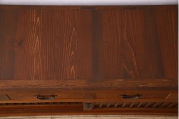 アンティーク家具　古民具・骨董　六尺　大正昭和期　縦桟引き戸の上品な時代箪笥ローボード(水屋箪笥、テレビ台、キャビネット、収納棚)(2)