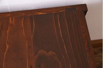 アンティーク家具　古民具・骨董　六尺　大正昭和期　縦桟引き戸の上品な時代箪笥ローボード(水屋箪笥、テレビ台、キャビネット、収納棚)(2)