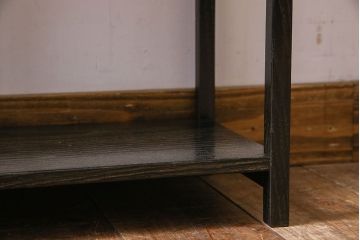 アンティーク家具　和製アンティーク　古い木の味わい深いシンプルな飾り棚(陳列棚)