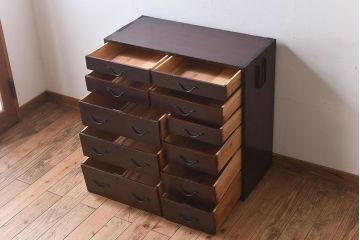 アンティーク家具　明治大正期　前面檜材　和風なアンティークチェスト(衣装箪笥)