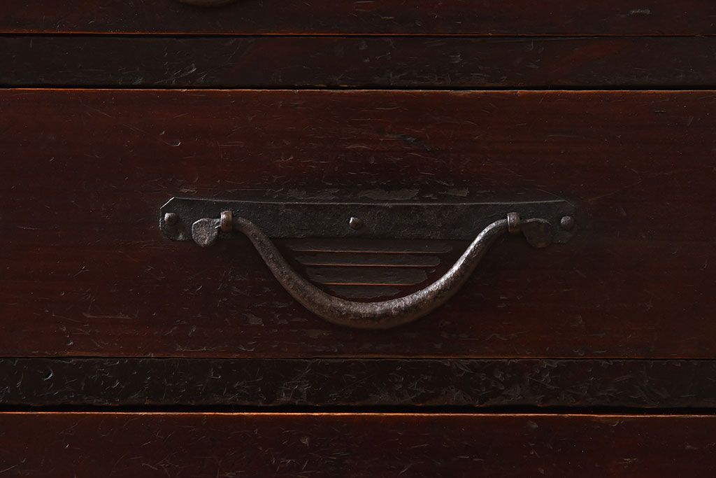 アンティーク家具　明治大正期　前面檜材　和風なアンティークチェスト(衣装箪笥)