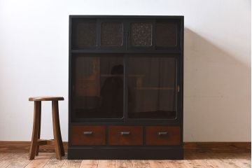 アンティーク家具　艶消しブラックペイント　和モダンな古い茶箪笥