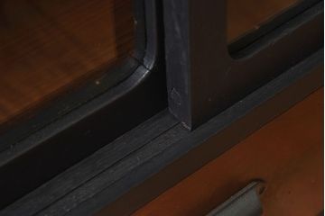 アンティーク家具　艶消しブラックペイント　和モダンな古い茶箪笥