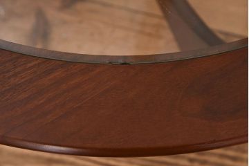 ヴィンテージ家具　G-plan(ジープラン)　北欧ビンテージ　チーク材　ガラストップラウンドテーブル(センターテーブル・コーヒーテーブル)(2)