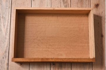 ヴィンテージ家具　オーク材製　彫刻がエレガントなフランスビンテージのチェスト(引き出し)(3)