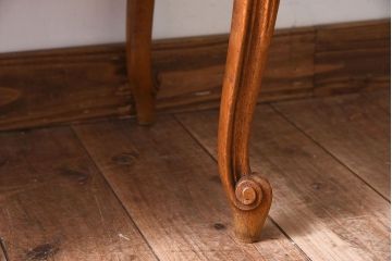 ヴィンテージ家具　オーク材製　彫刻がエレガントなフランスビンテージのチェスト(引き出し)(3)