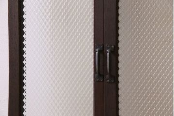 和製アンティーク　大正ロマン　プレスガラスの味わいと色ガラスが美しいガラスドア2枚セット(窓)(1)