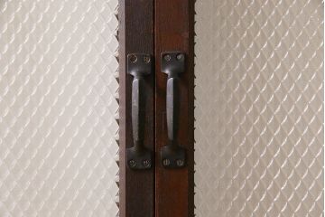 和製アンティーク　大正ロマン　プレスガラスの味わいと色ガラスが美しいガラスドア2枚セット(窓)(2)