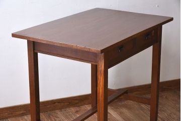 レトロ家具　昭和レトロ　栓材　シンプルな平机(アンティークデスク)