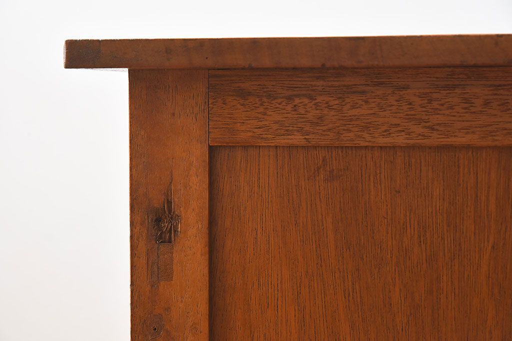 レトロ家具　ラワン材製　シンプル　昭和レトロな古い木の片袖机(3)