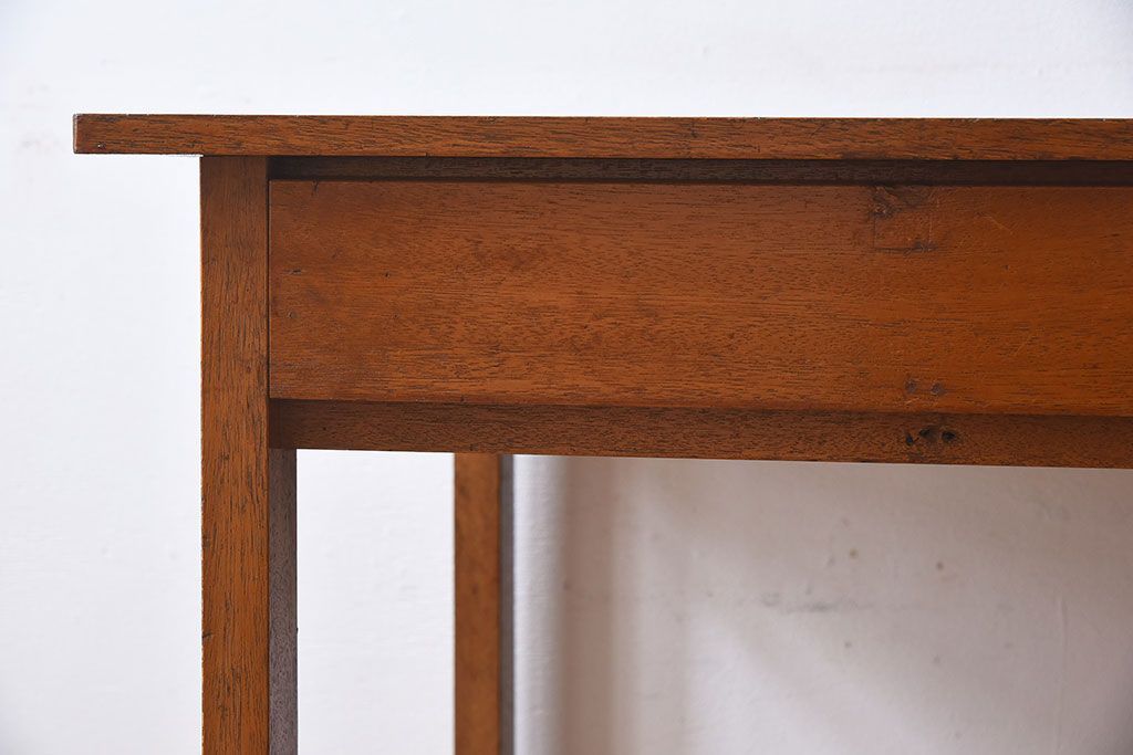 レトロ家具　ラワン材製　シンプル　昭和レトロな古い木の片袖机(3)