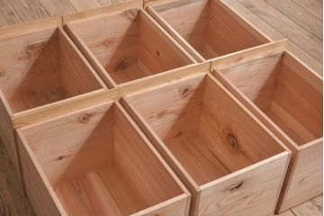 アンティーク家具　フランスアンティーク　パイン材　木のぬくもり溢れるカップボード(食器棚、キャビネット)