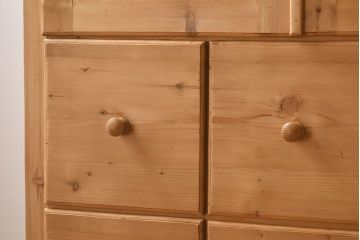 アンティーク家具　フランスアンティーク　パイン材　木のぬくもり溢れるカップボード(食器棚、キャビネット)